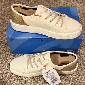 Hey Dude Women’s Cody W Craft Linen Sneakers